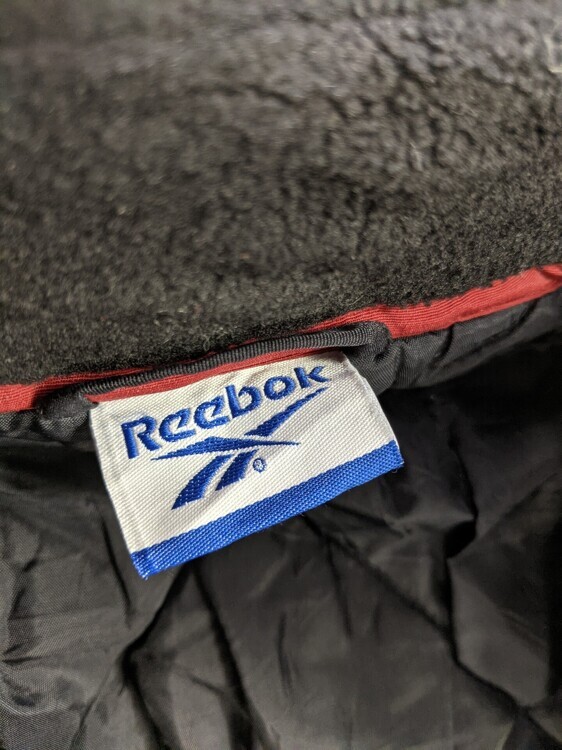 КУРТКА УТЕПЛ. REEBOK. РАЗМЕР 48