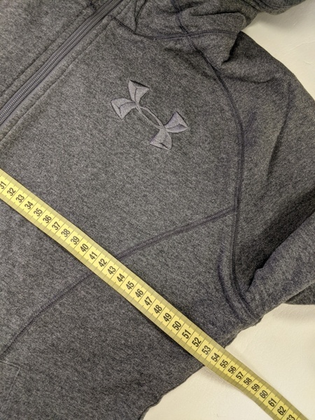 ТОЛСТОВКА ТЕПЛАЯ НА МОЛНИИ, С КАПЮШОНОМ. UNDER ARMOUR. РАЗМЕР 48