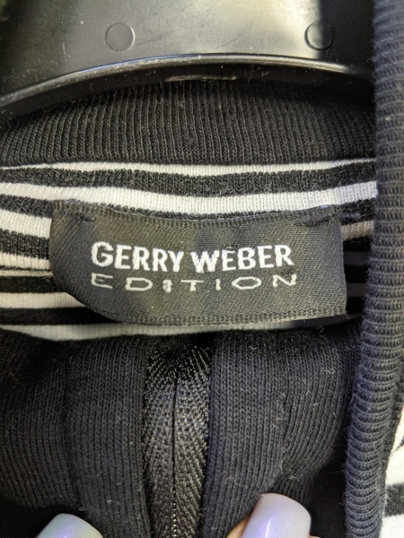 ТОЛСТОВКА ТОНКАЯ. GERRY WEBER. РАЗМЕР 44-46