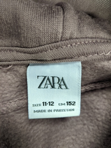 ХУДИ. ZARA. РАЗМЕР 152