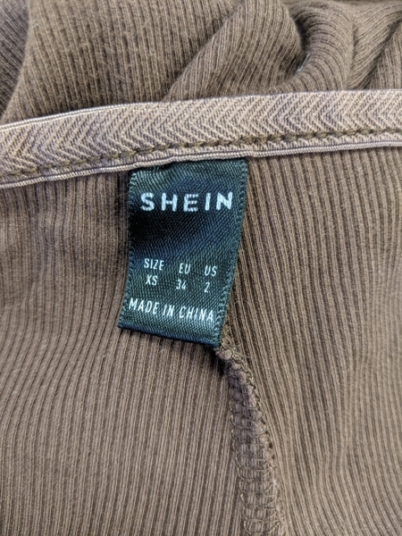 БРЮКИ СВОБОДНЫЕ. SHEIN. РАЗМЕР 40-42